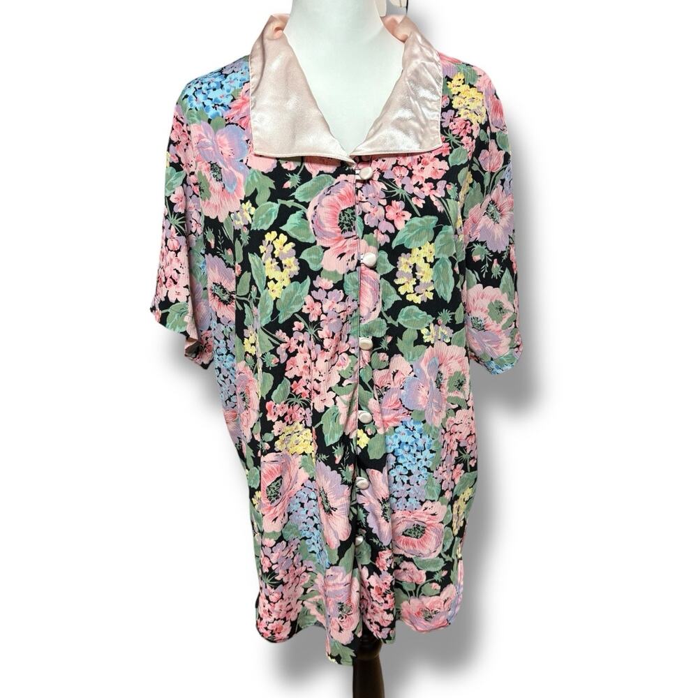 Vintage Victoria’s Secret Floral Oversized Nightshirt Satin Collar SM Coquette